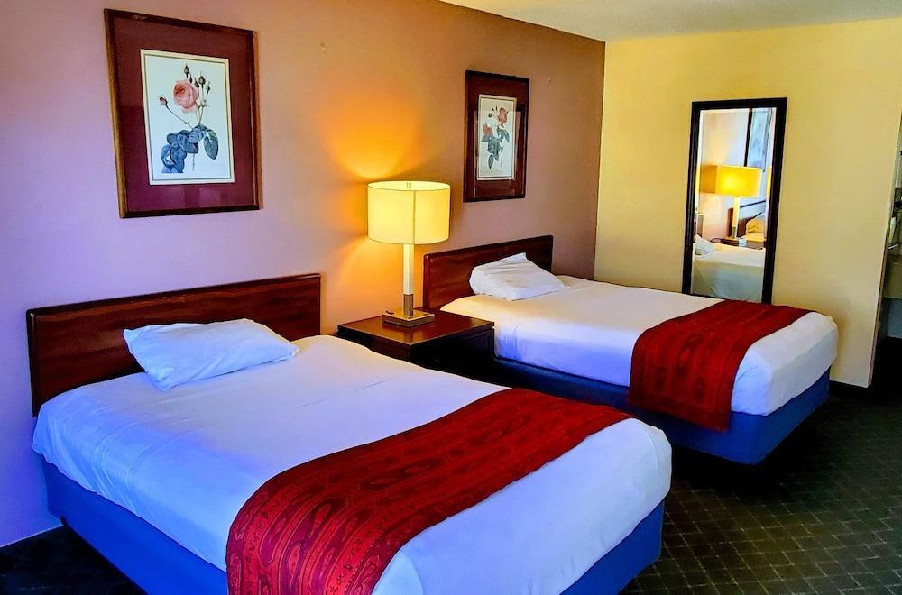 Red Roof Inn & Suites Thomasville Ngoại thất bức ảnh